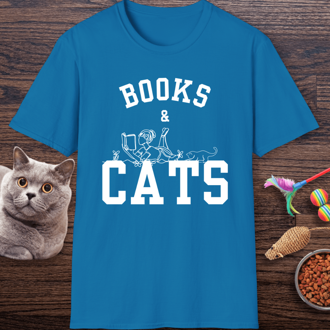 Books & Cats Lover T-shirt