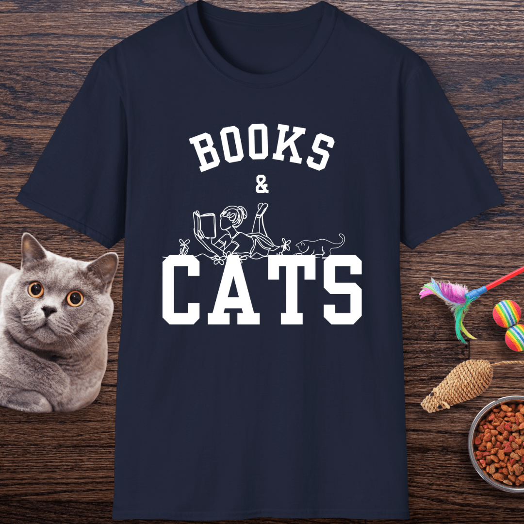 Books & Cats Lover T-shirt