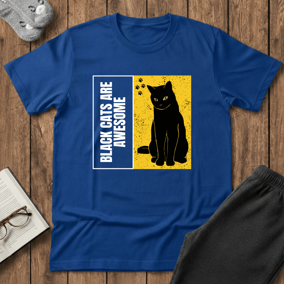 Black Cats Are Awesome T-Shirt