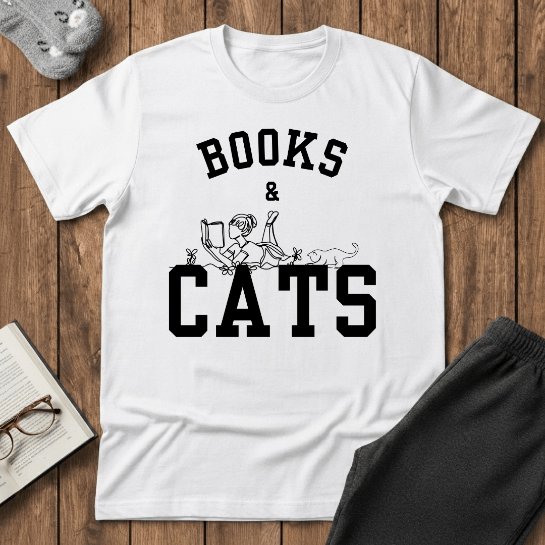Books & Cats Lover T-shirt