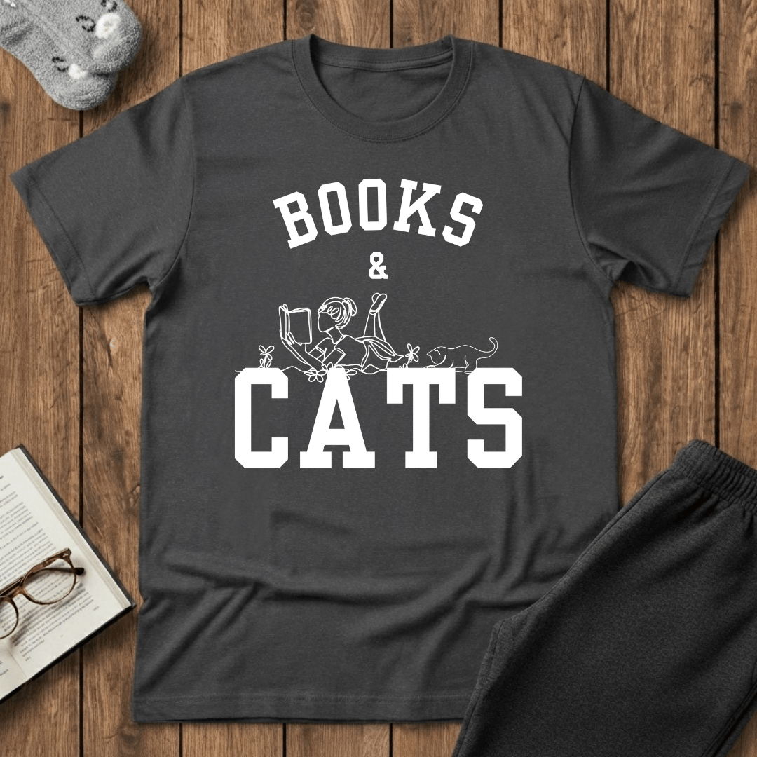 Books & Cats Lover T-shirt