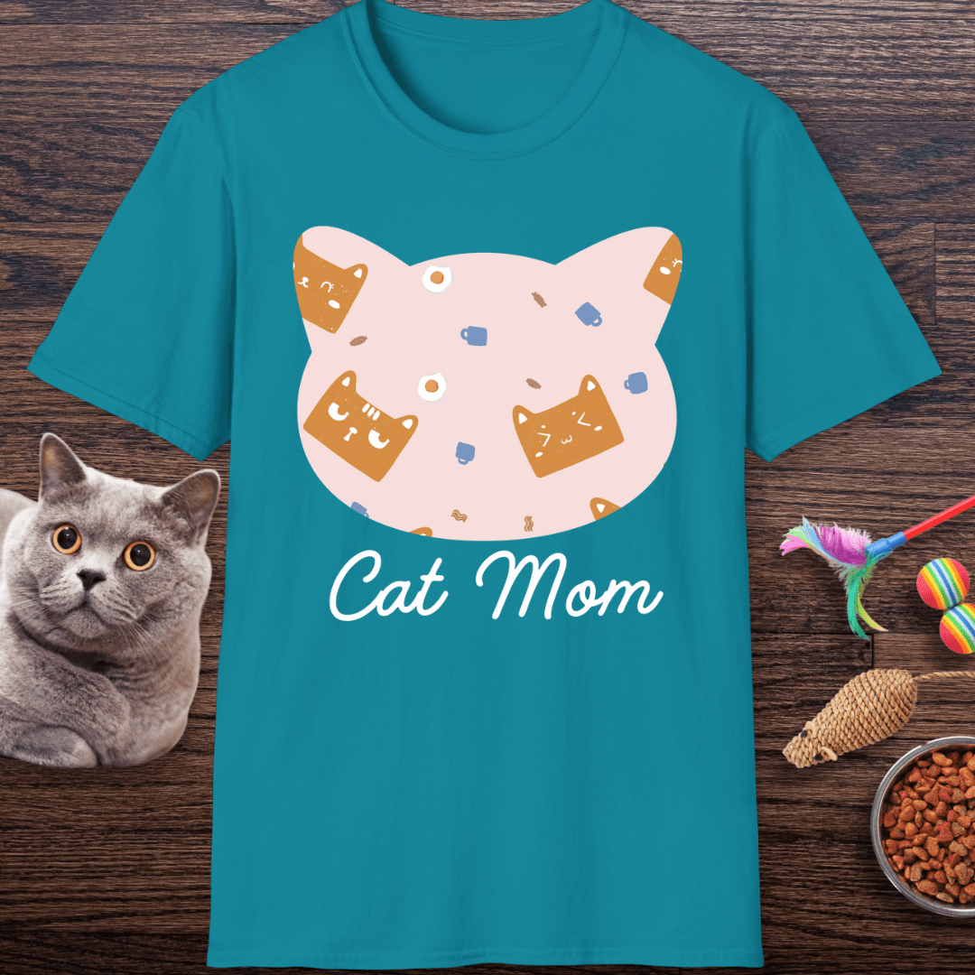 Cute Cat Mom Head T-Shirt